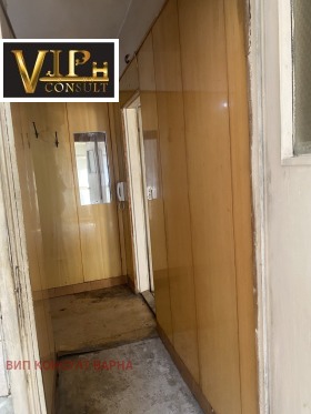 3-стаен град Варна, Стадион Спартак