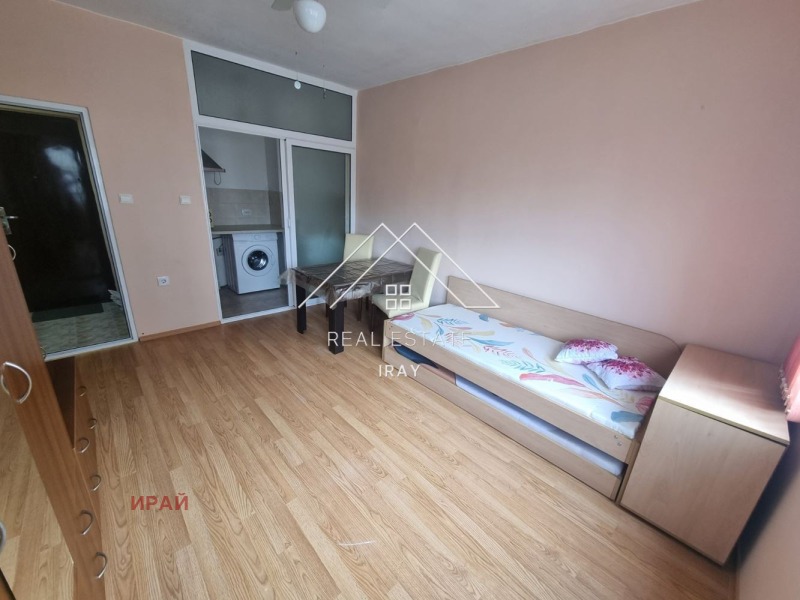 Продава 1-СТАЕН, гр. Стара Загора, Център, снимка 3 - Aпартаменти - 49273753