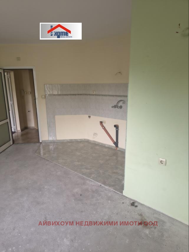 Продава 1-СТАЕН, гр. Плевен, Идеален център, снимка 2 - Апартаменти - 56521011