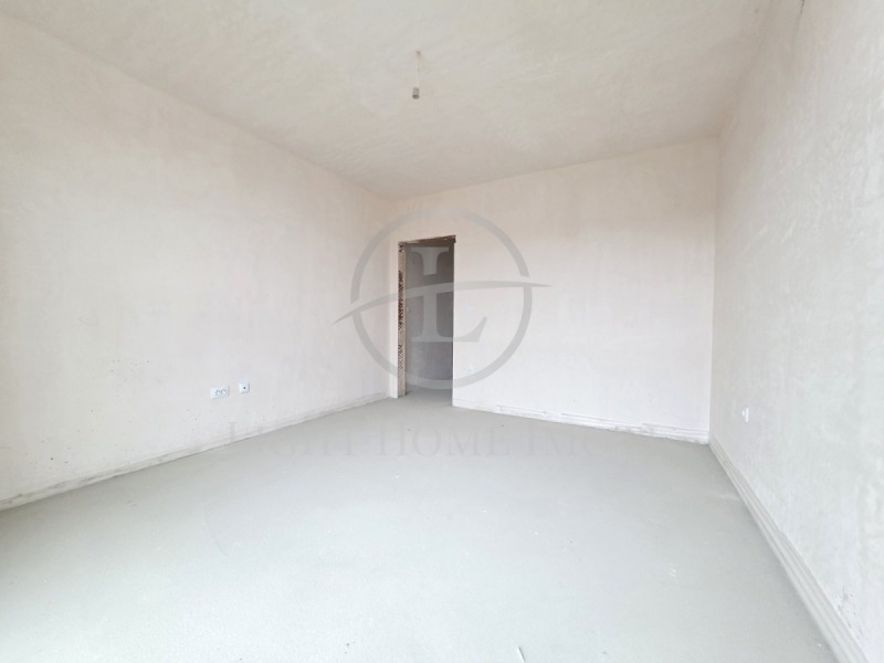In vendita  2 camere da letto Plovdiv , Iugen , 106 mq | 91817130 - Immagine [8]