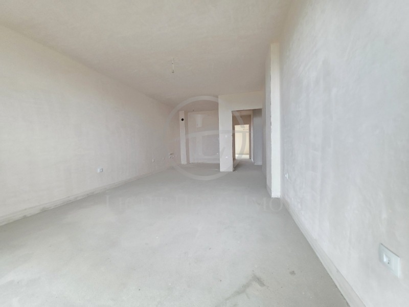 In vendita  2 camere da letto Plovdiv , Iugen , 106 mq | 91817130 - Immagine [2]