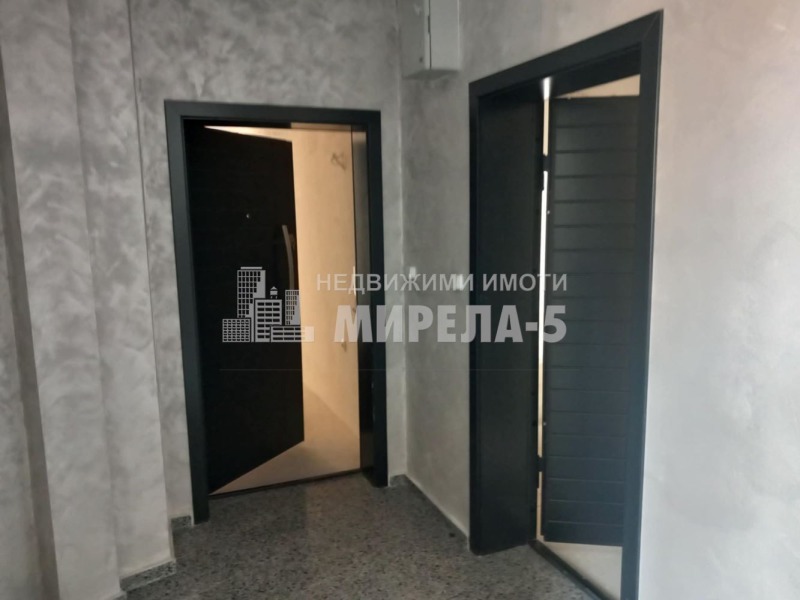 Na sprzedaż  3+ sypialni Ruse , Centar , 223 mkw | 28328021