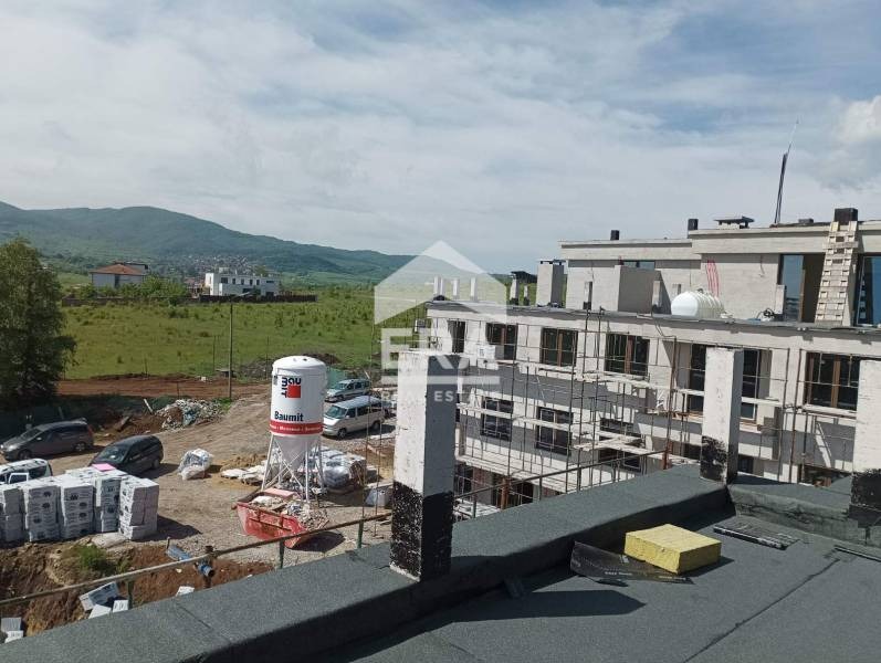 Eladó  Bérlakás Sofia , Bankja , 172 négyzetméter | 99676696