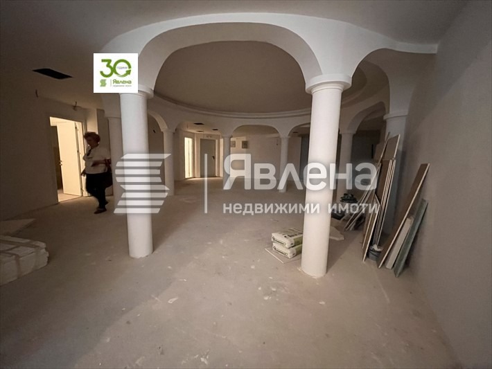 Продава ЗАВЕДЕНИЕ, гр. Варна, Център, снимка 3 - Заведения - 55139184