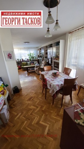 3+ bedroom Tsentar, Ruse 1