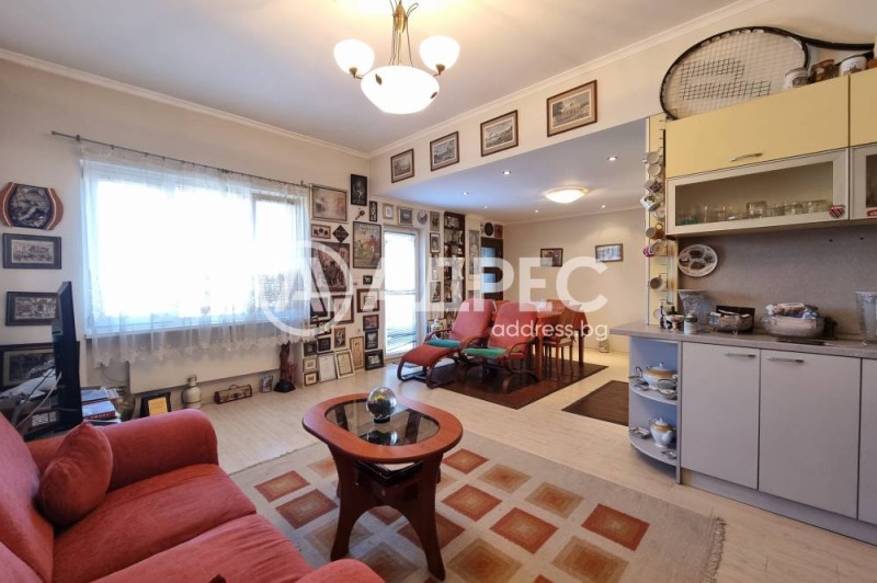 Til salgs  1 soverom Sofia , Javorov , 65 kvm | 95718505 - bilde [2]
