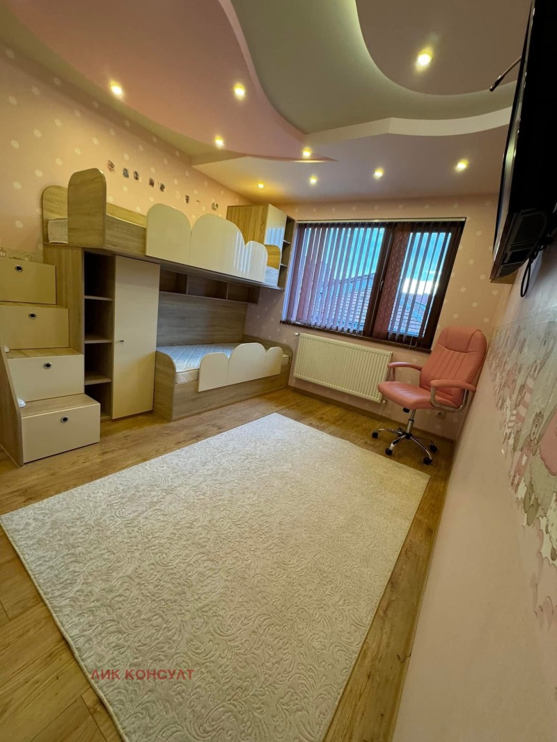 Продава  2-стаен град Търговище , Боровец , 100 кв.м | 80226725 - изображение [2]