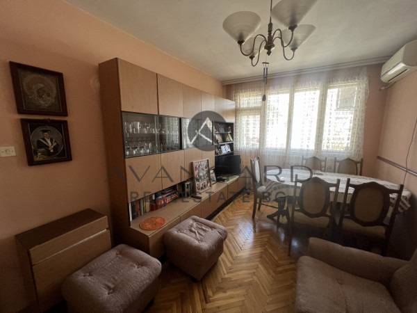 Til salg  2 soveværelser Plovdiv , Tsentar , 90 kvm | 42222489 - billede [2]