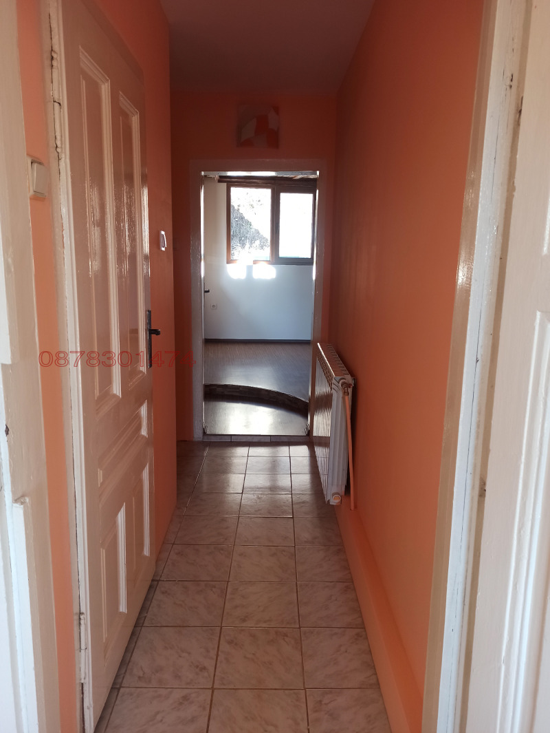 Продава КЪЩА, гр. Радомир, област Перник, снимка 10 - Къщи - 52781555