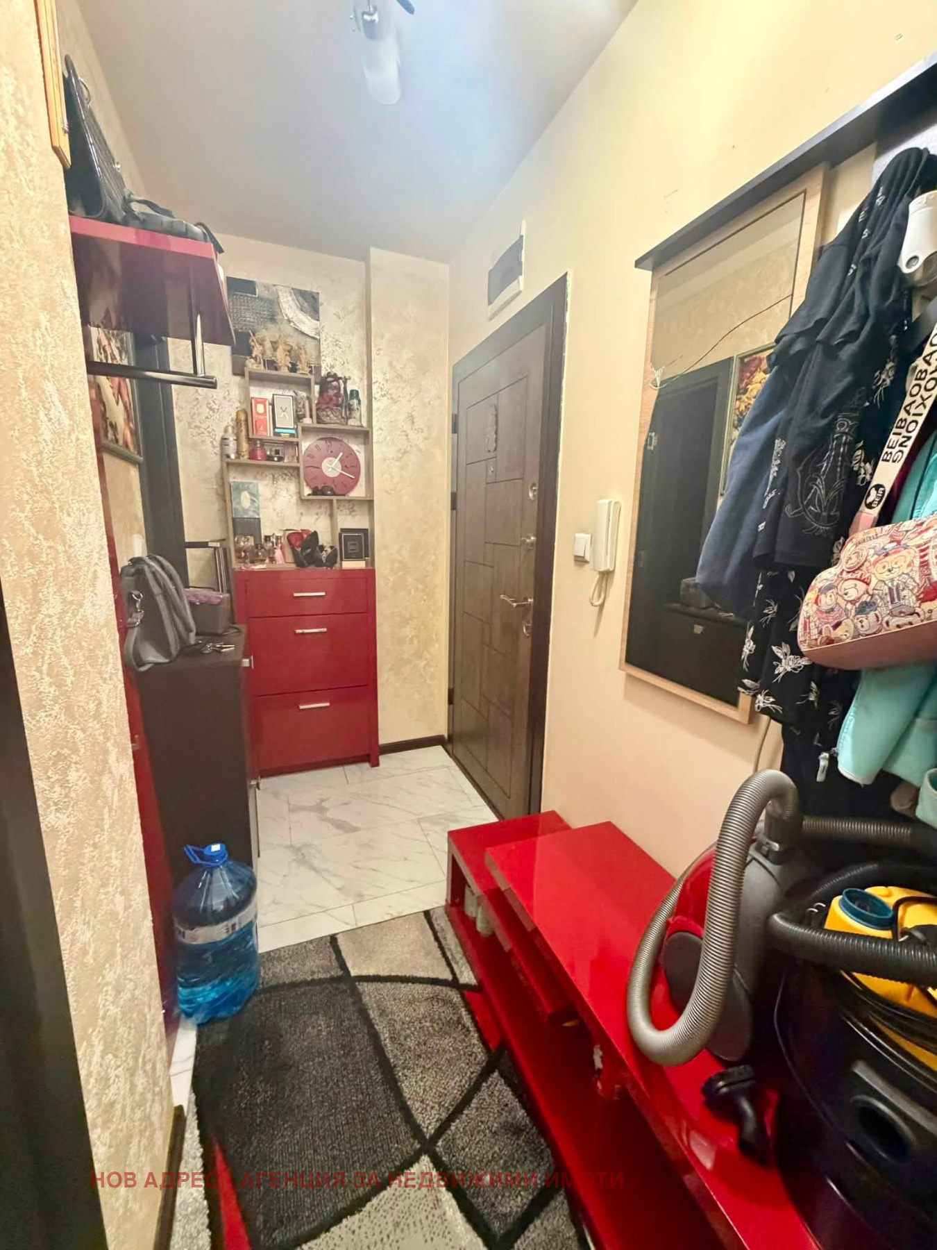 Продава 2-СТАЕН, гр. Търговище, Вароша, снимка 3 - Апартаменти - 55835858