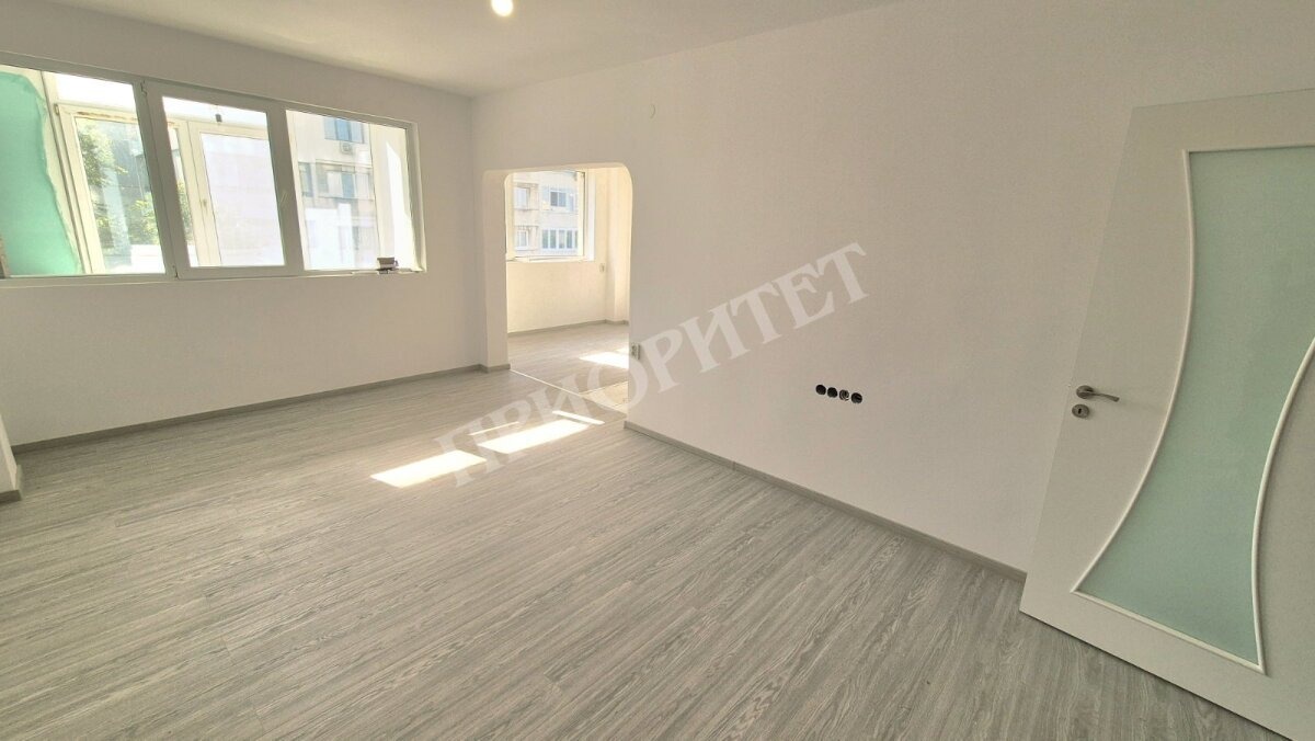 Продава 3-СТАЕН, гр. Варна, Чайка, снимка 3 - Апартаменти - 54910193