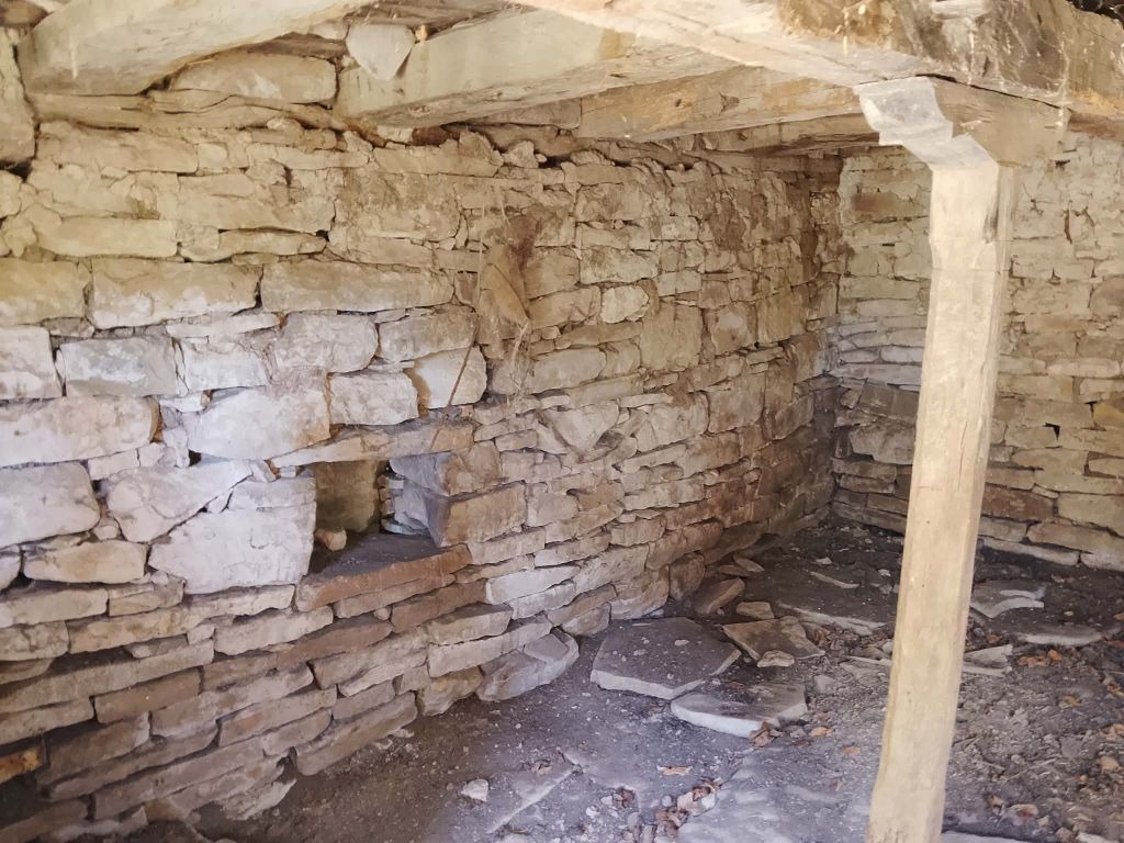 Продава КЪЩА, с. Царевец, област Враца, снимка 4 - Къщи - 54399785