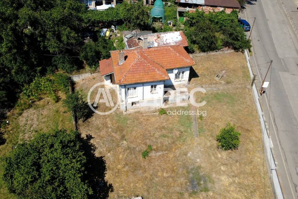 Продава КЪЩА, гр. София, с. Негован, снимка 8 - Къщи - 55401623