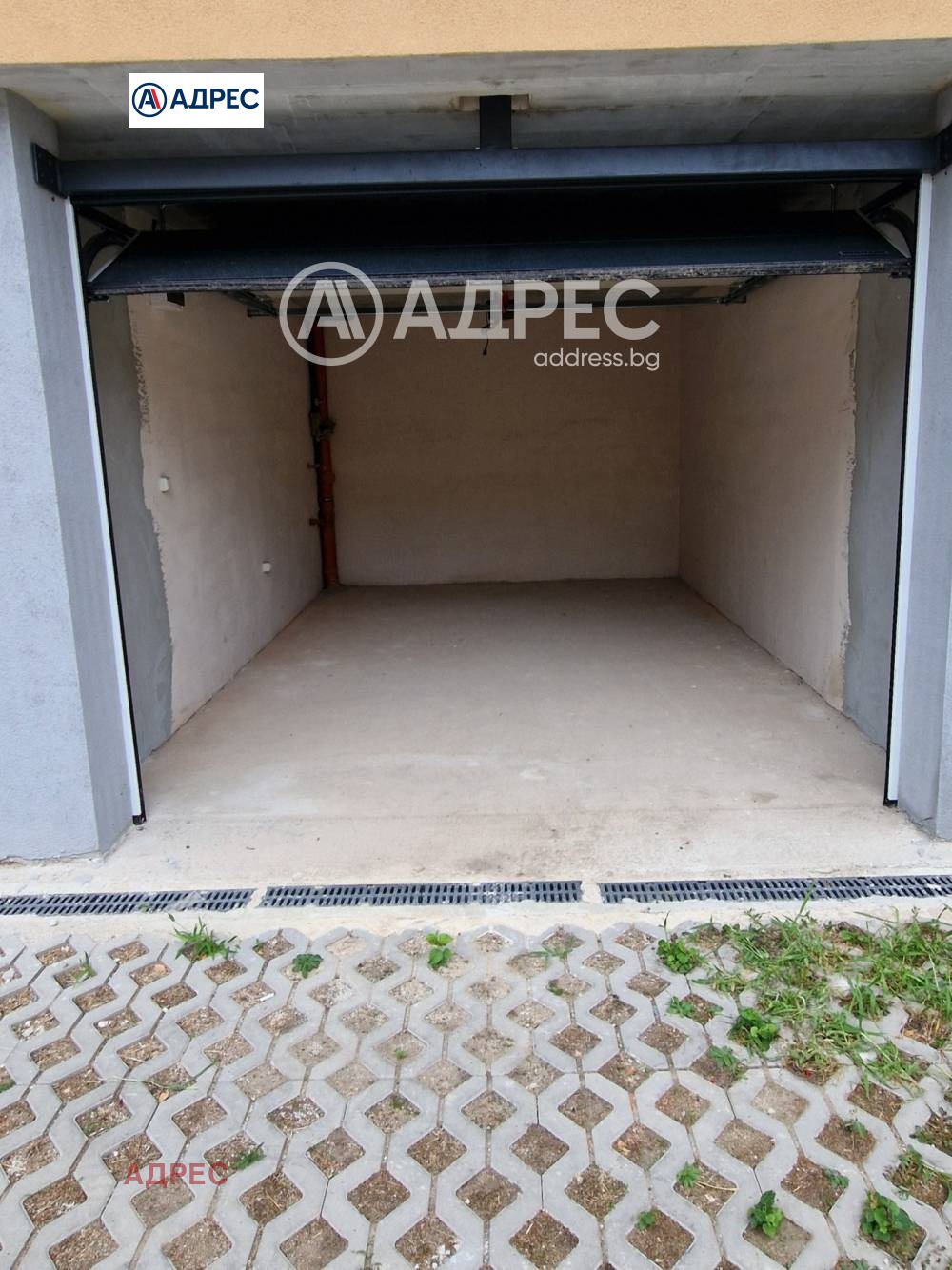 Продава ГАРАЖ, ПАРКОМЯСТО, гр. Варна, Аспарухово, снимка 2 - Гаражи и паркоместа - 53561803