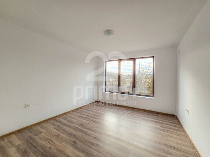 Продава 2-СТАЕН, гр. Велико Търново, Бузлуджа, снимка 4 - Апартаменти - 51615852