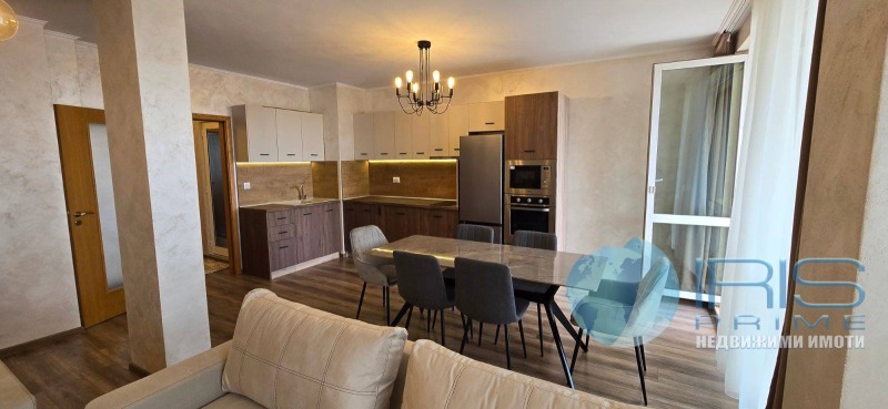 In vendita  2 camere da letto Shumen , Pazara , 131 mq | 19738357