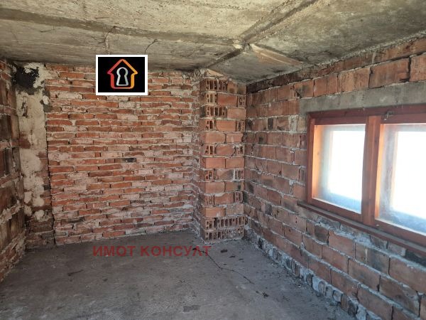 À venda  2 quartos Vraca , Podbalkanska , 70 m² | 26883218