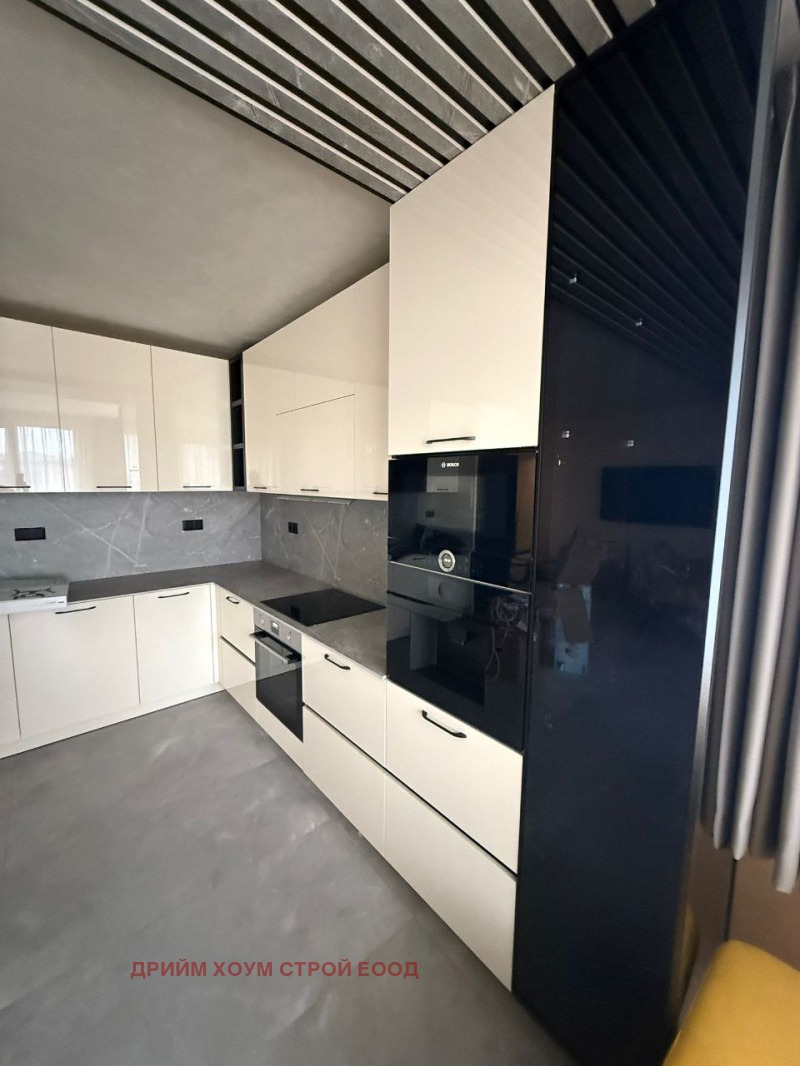 Продава КЪЩА, гр. Бургас, с. Маринка, снимка 4 - Къщи - 52597701