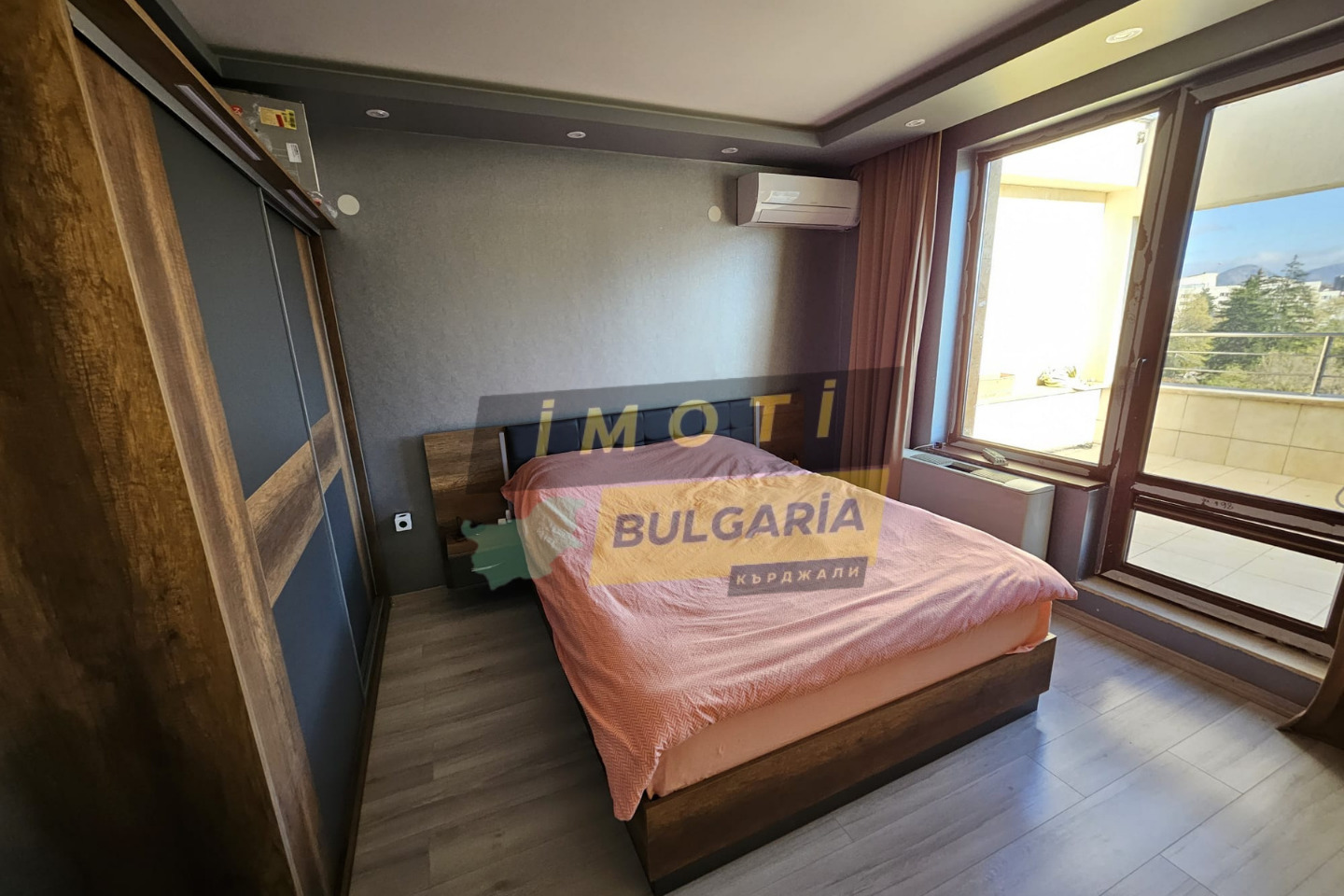 Продава МНОГОСТАЕН, гр. Кърджали, Център, снимка 9 - Апартаменти - 54700854