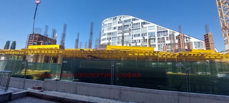 De vânzare  2 dormitoare Sofia , Liulin 6 , 124 mp | 52304393 - imagine [16]