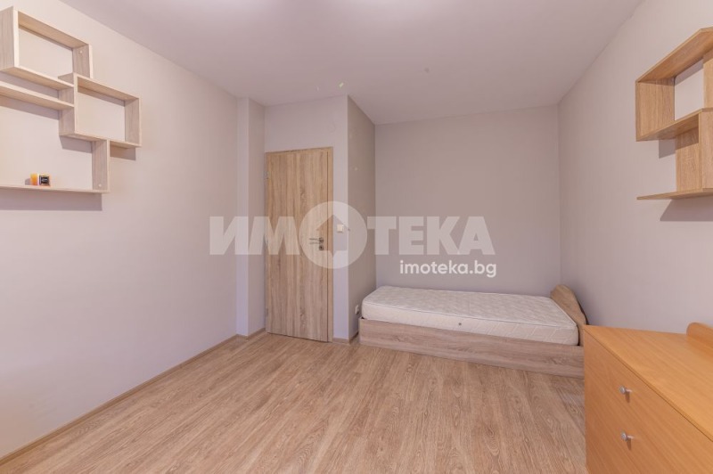 Продава 3-СТАЕН, гр. Варна, Бриз, снимка 2 - Aпартаменти - 49166251