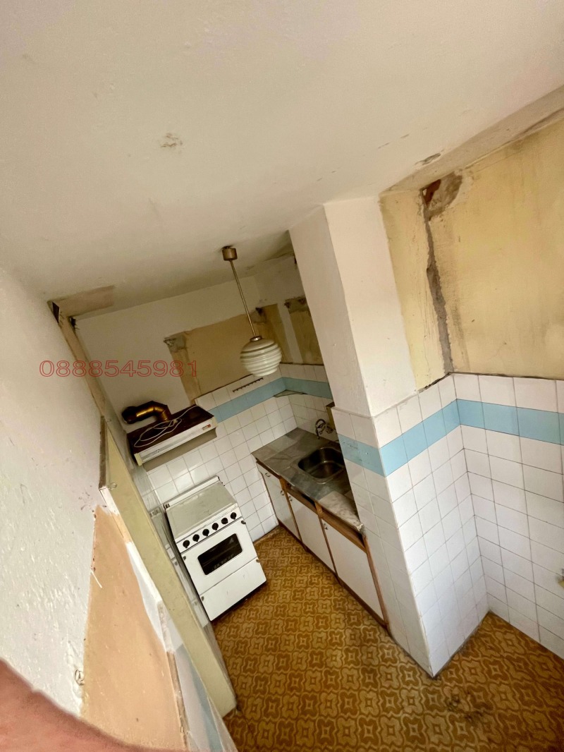 Продава 3-СТАЕН, гр. Велико Търново, Център, снимка 10 - Апартаменти - 52781777