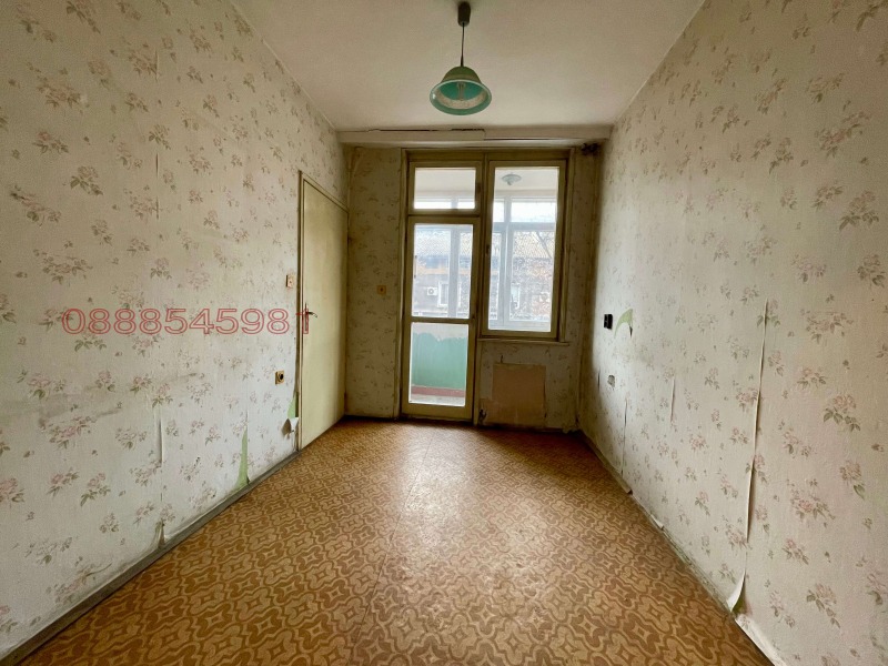 Продава 3-СТАЕН, гр. Велико Търново, Център, снимка 9 - Апартаменти - 52781777