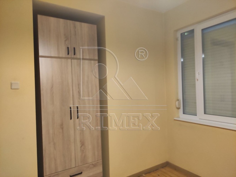 Til salg  2 soveværelser Plovdiv , Kamenitsa 2 , 139 kvm | 55912320 - billede [7]