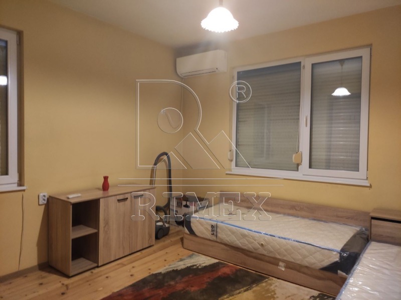 Til salg  2 soveværelser Plovdiv , Kamenitsa 2 , 139 kvm | 55912320 - billede [5]