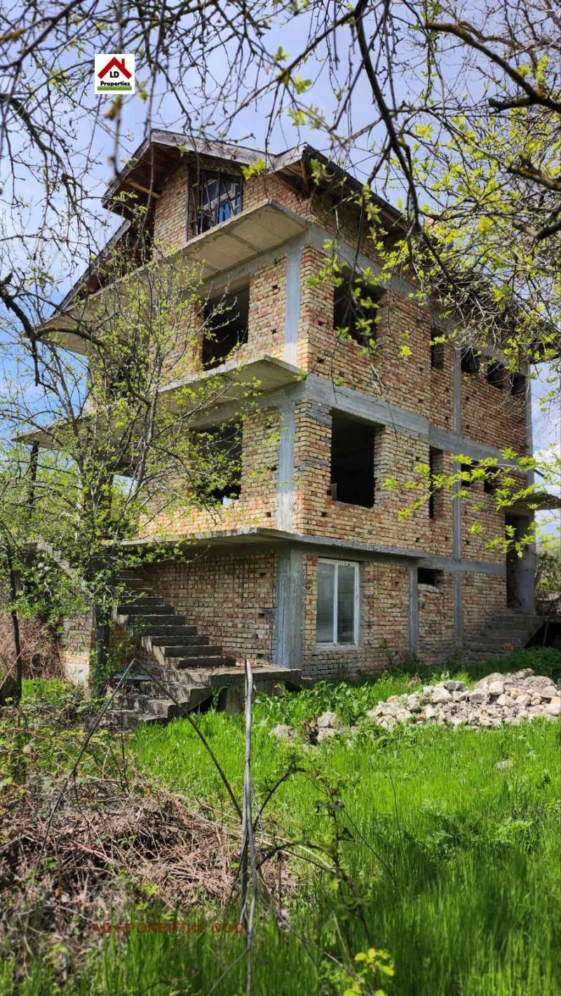 Продава КЪЩА, с. Долище, област Варна, снимка 3 - Къщи - 48907237