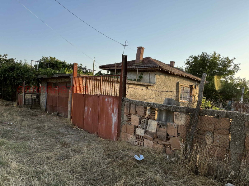 Продава КЪЩА, с. Чернолик, област Силистра, снимка 4 - Къщи - 52785354