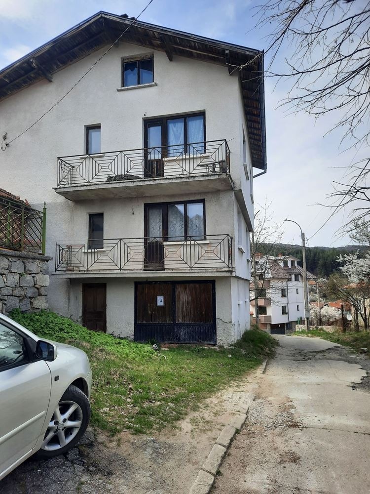 Продава КЪЩА, с. Долни Окол, област София област, снимка 3 - Къщи - 54501909