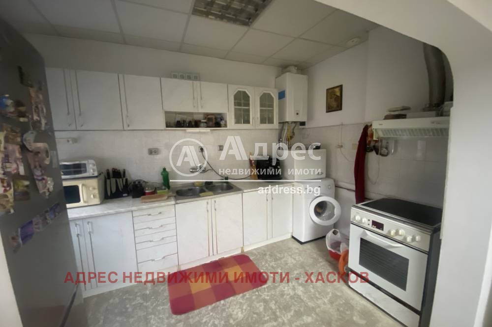 Продава КЪЩА, гр. Хасково, Овчарски, снимка 2 - Къщи - 53007748