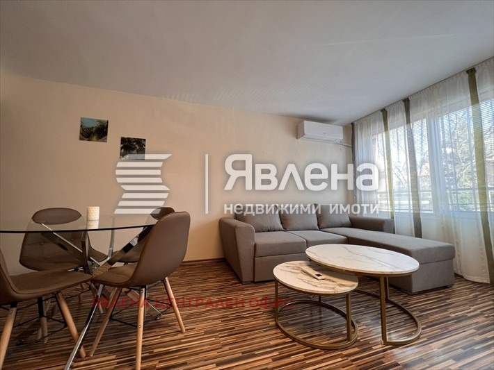 Продава 2-СТАЕН, гр. София, Център, снимка 2 - Апартаменти - 53865883