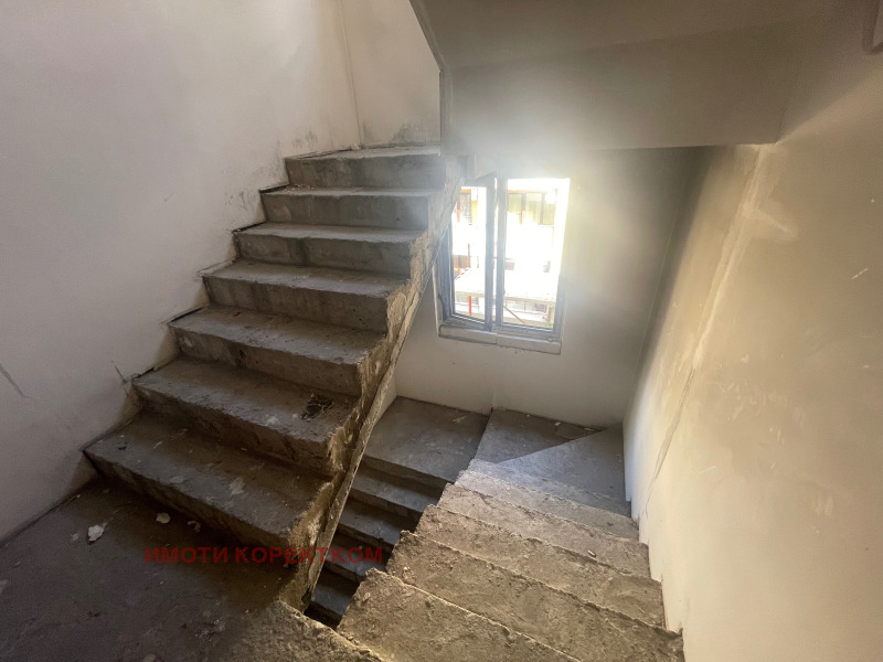 For Sale  2 bedroom Sofia , Reduta , 180 sq.m | 39200310 - image [6]