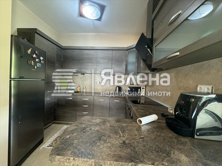 Продава КЪЩА, с. Главатарци, област Кърджали, снимка 12 - Къщи - 48107704