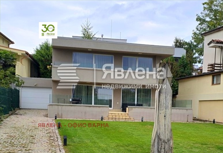 Продава КЪЩА, гр. Варна, м-т Евксиноград