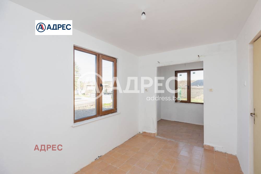 Продава КЪЩА, с. Брестак, област Варна, снимка 4 - Къщи - 54530959