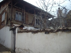 Hus Perushtitsa, region Plovdiv 1