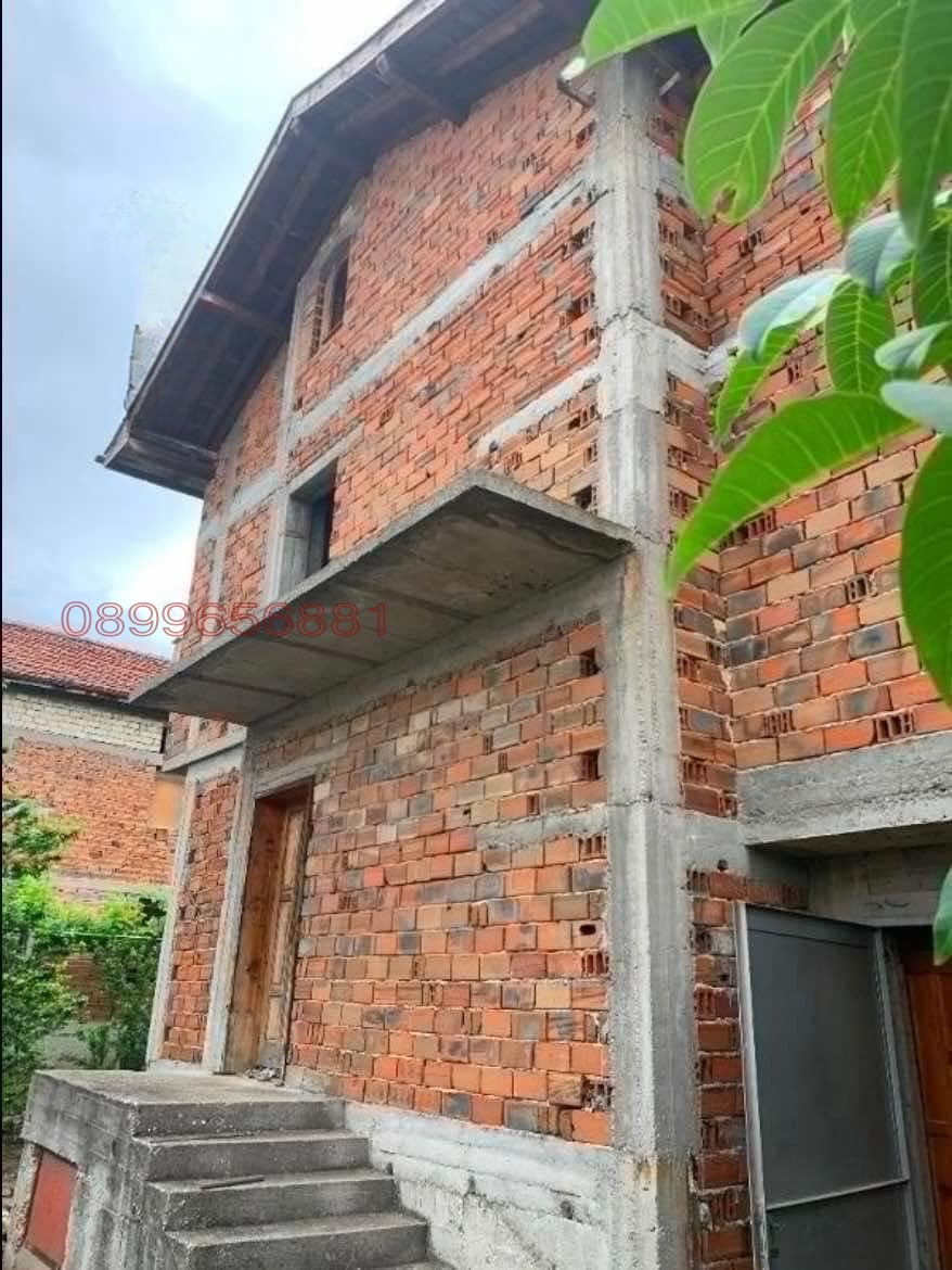Продава КЪЩА, с. Главиница, област Пазарджик, снимка 2 - Къщи - 55710196