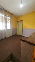 Продава КЪЩА, гр. Чирпан, област Стара Загора, снимка 9