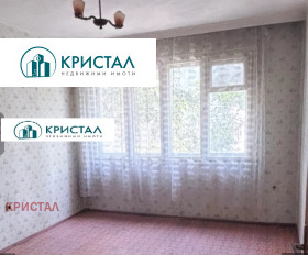 Продава 4-стаен
