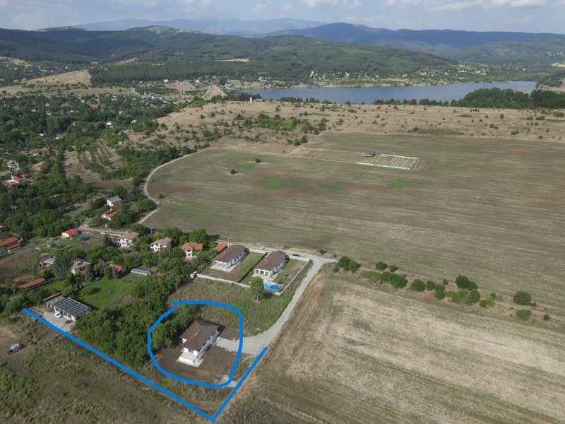 Продава КЪЩА, гр. София, с. Иваняне, снимка 14 - Къщи - 50696356