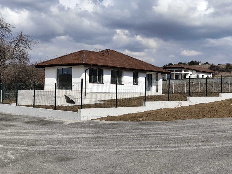 Продава КЪЩА, гр. София, с. Иваняне, снимка 8 - Къщи - 50696356