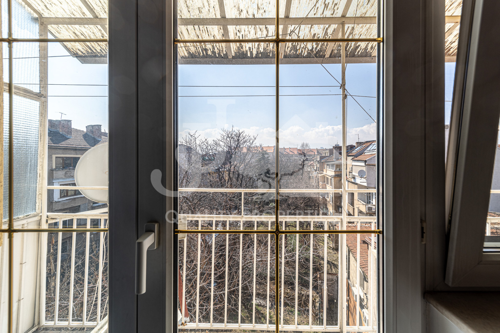 Продава МНОГОСТАЕН, гр. София, Център, снимка 3 - Апартаменти - 53793093