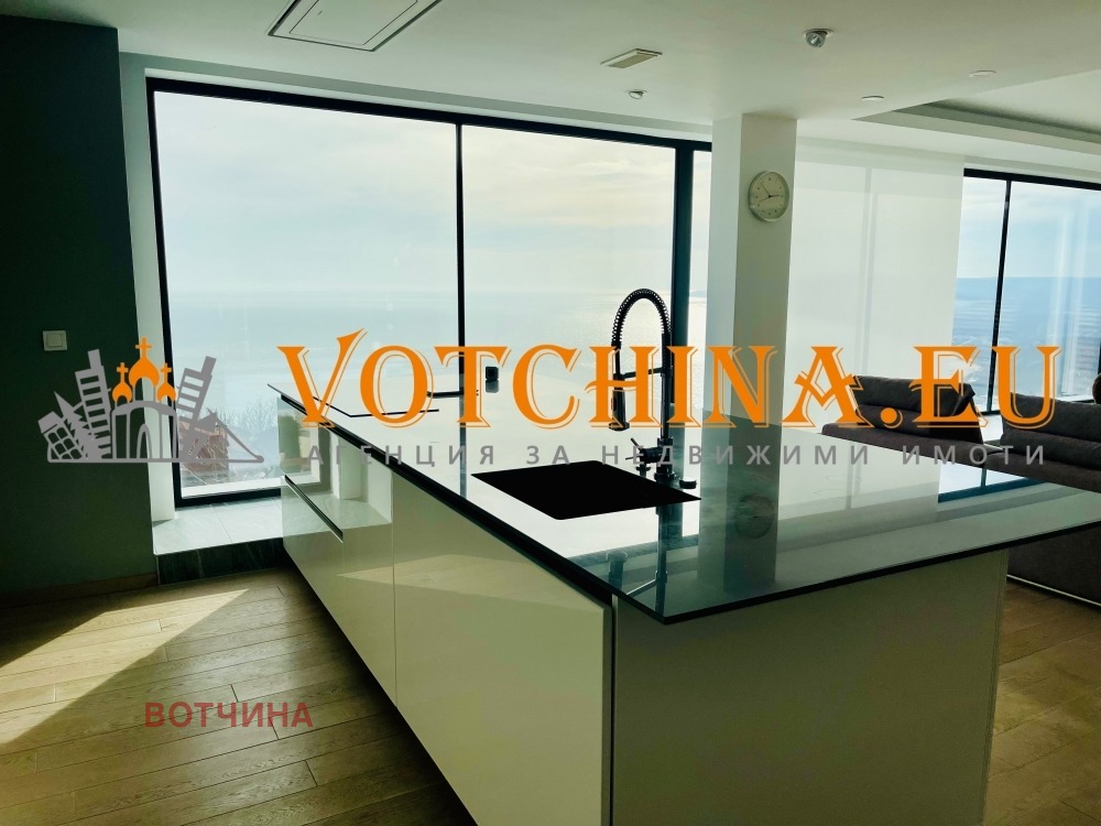 Продава КЪЩА, гр. Балчик, област Добрич, снимка 3 - Къщи - 53806300