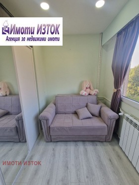 1 chambre Iztok, Pernik 10