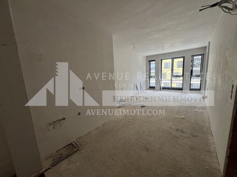 À venda  1 quarto Plovdiv , Mladejki Halm , 78 m² | 63471892 - imagem [2]