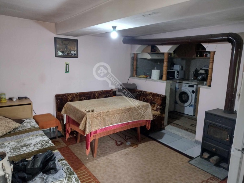 Myytävänä  Talo Veliko Tarnovo alue , Strahilovo , 100 neliömetriä | 35296670 - kuva [4]