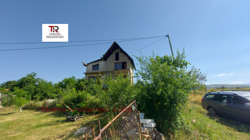Продава ВИЛА, с. Старо село, област Перник, снимка 5 - Вили - 46412196